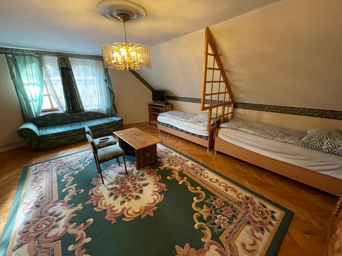 Szimpla Vendeghaz Hotell Miskolc Eksteriør bilde