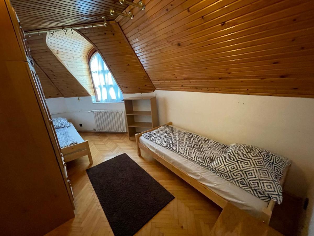 Szimpla Vendeghaz Hotell Miskolc Eksteriør bilde